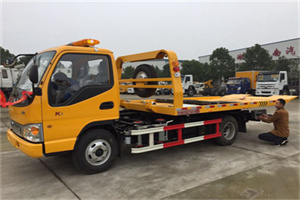 端州哪里有拖车服务